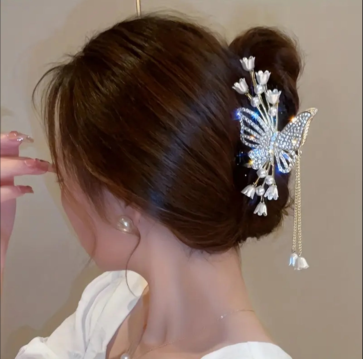 Floral Rhinestone Butterfly Grab Clip