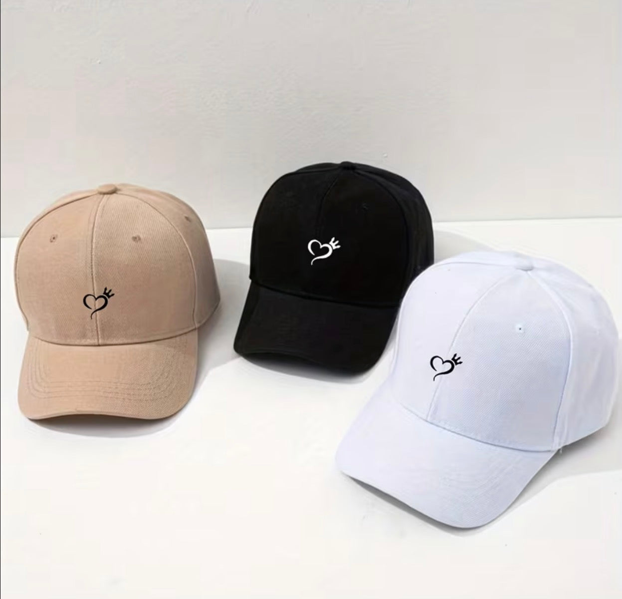 Crown & Heart Print Base Ball Cap