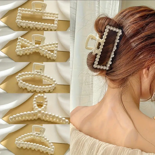 Pearl Plastic Grab Clip